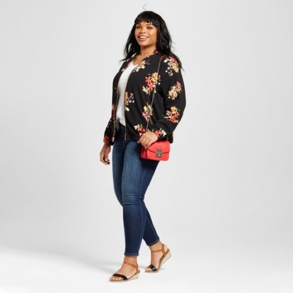 3/$20 AVA & VIV Bomber Jacket